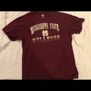 Mississippi State T-shirt. Size L.